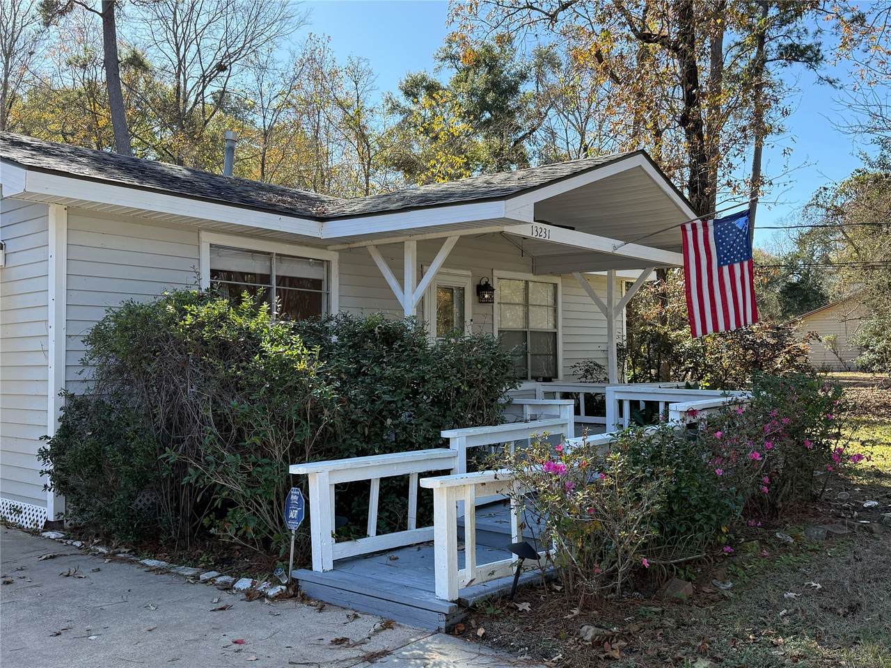 13231 Southshore Drive - Photo 1