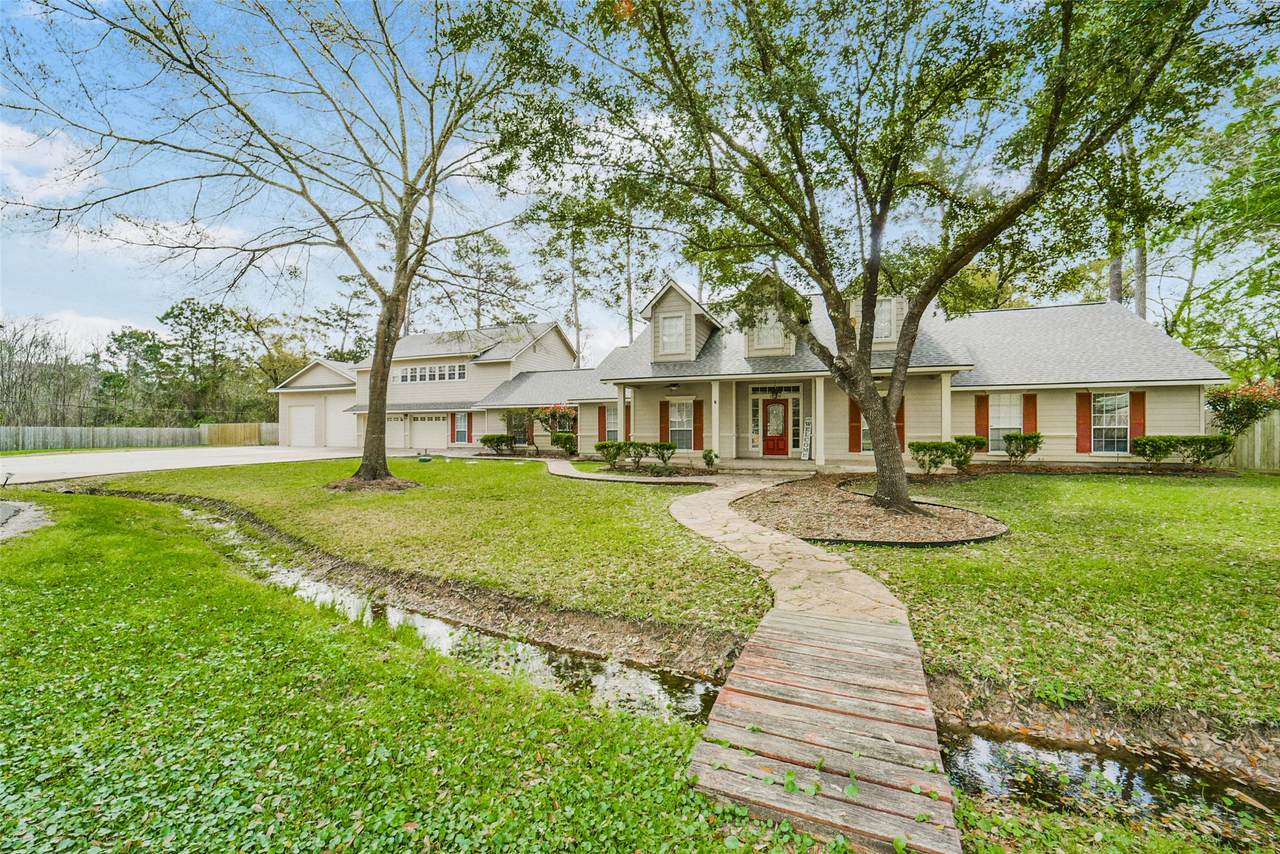 11809 Nandina Circle - Photo 1