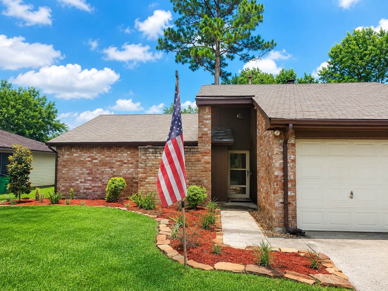 2527 Spring Drive - Photo 1