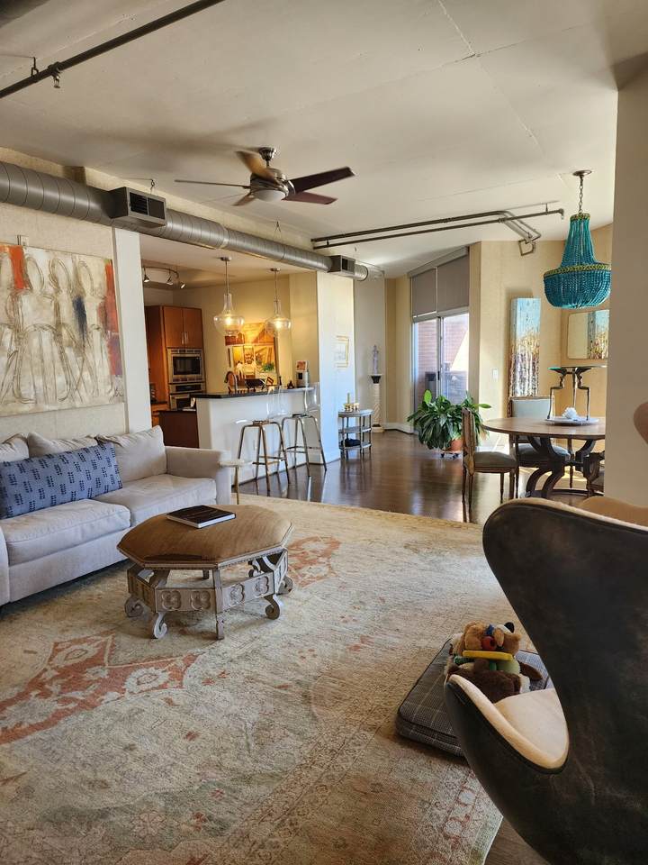 1901 Post Oak Boulevard - Photo 1