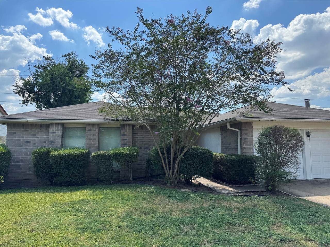 19927 Windy Nook Drive - Photo 1