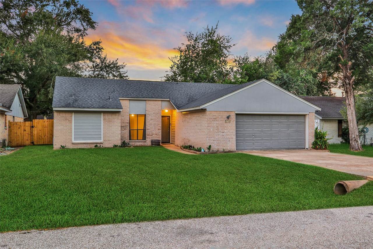 31723 Ironwood Drive - Photo 1