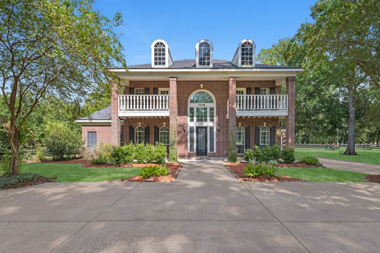 3718 Aspenwood Drive - Photo 1