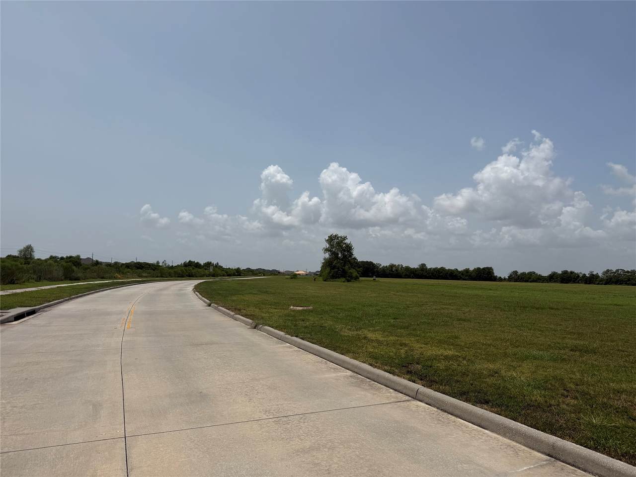 https://bt-photos.global.ssl.fastly.net/harmls/1280_boomver_1_77553183-2.jpg