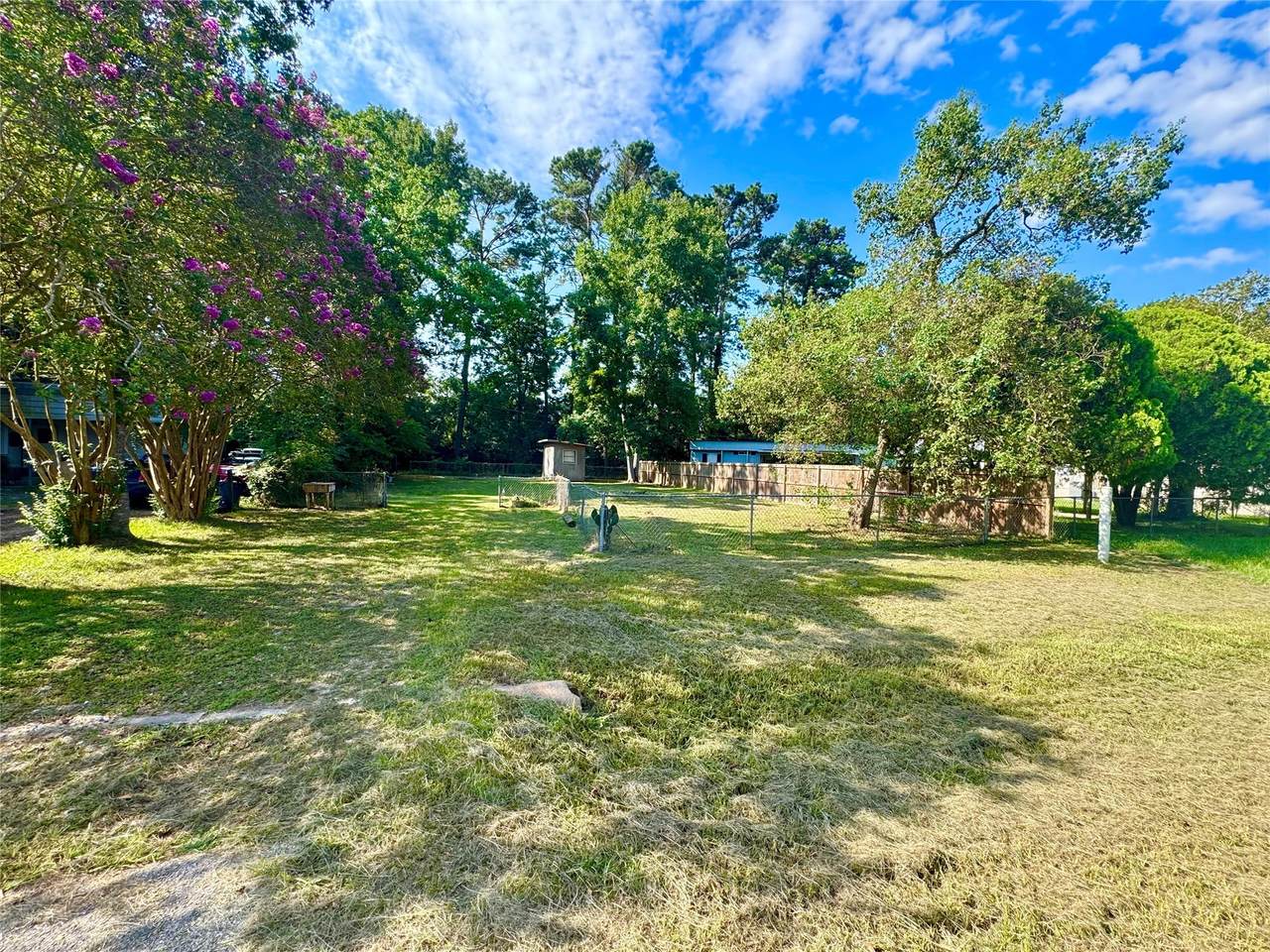 1510 Darden Drive - Photo 1