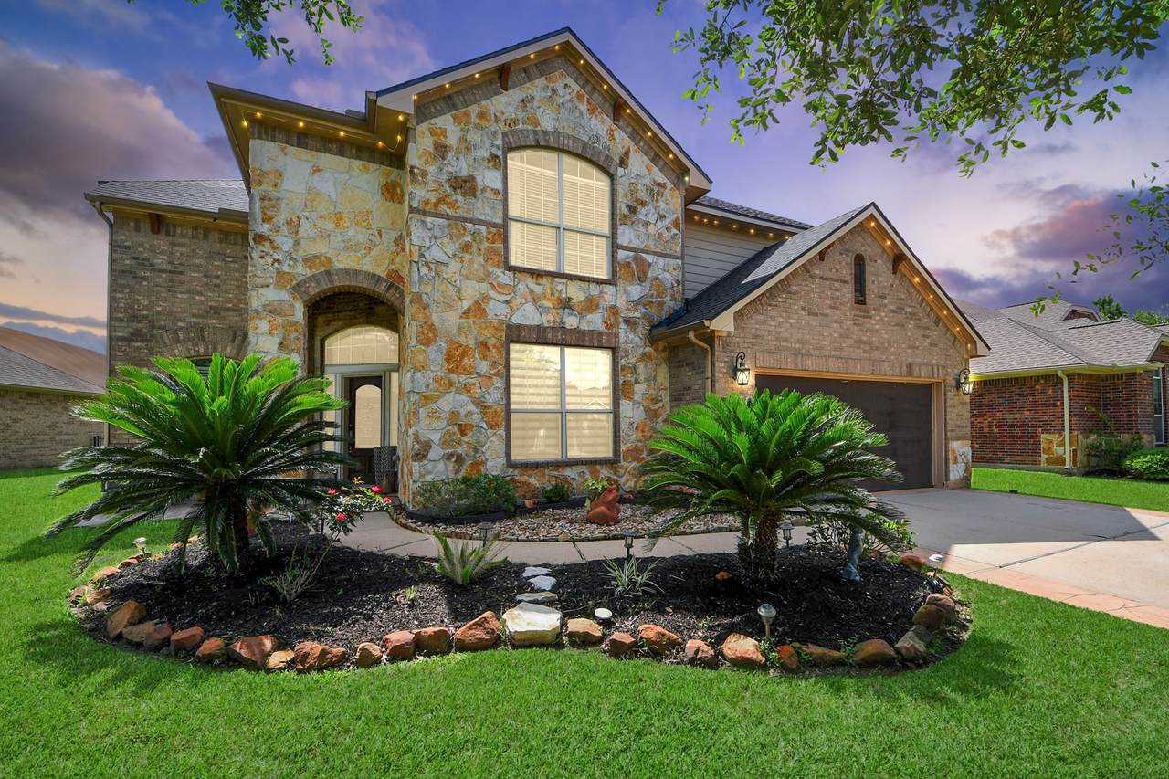 8519 Windhaven Terrace Trail - Photo 1