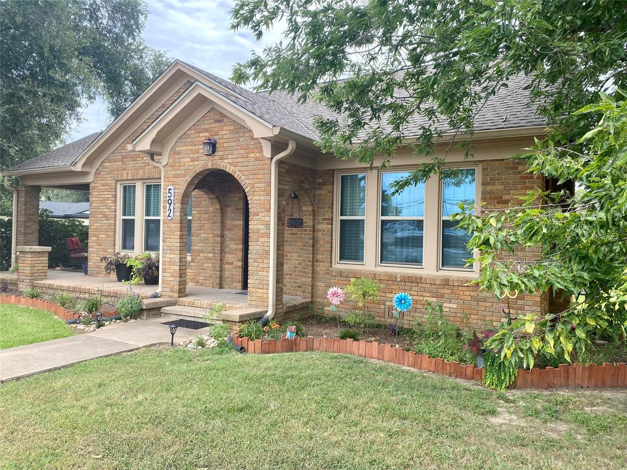 592 Hempstead Street - Photo 1