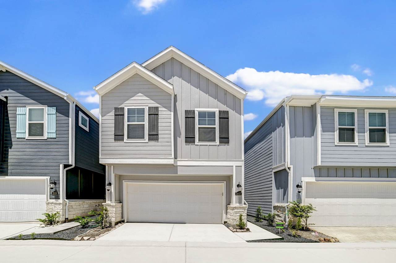 2333 Bay Breeze Drive - Photo 1