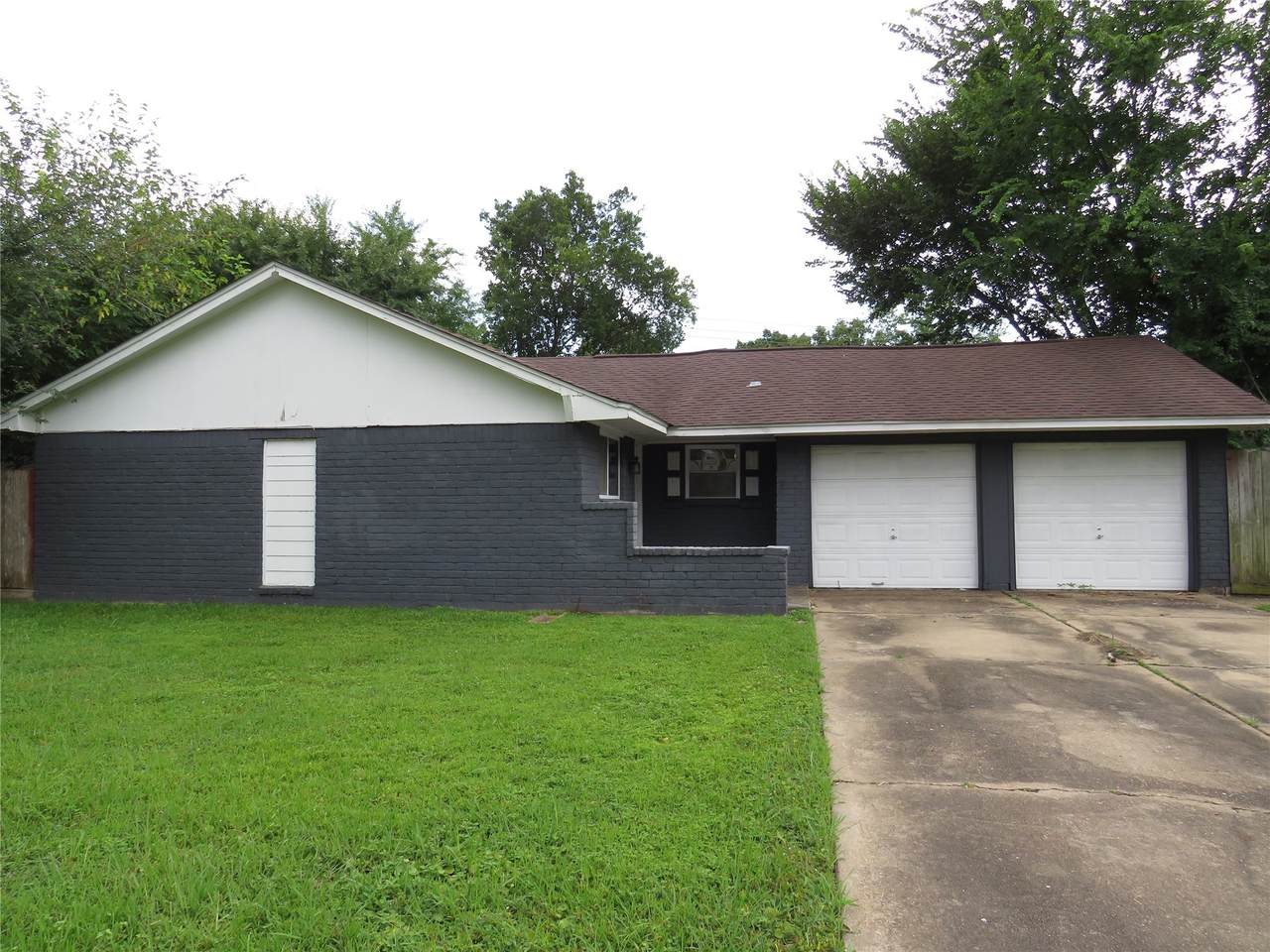 12618 Barbizon Drive - Photo 1