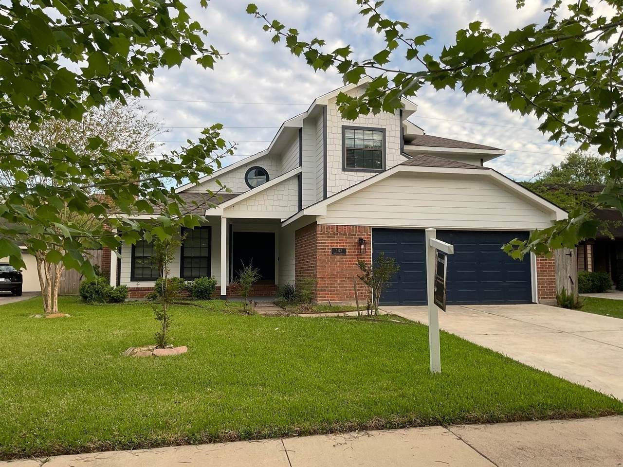 3423 Woodsage Drive - Photo 1