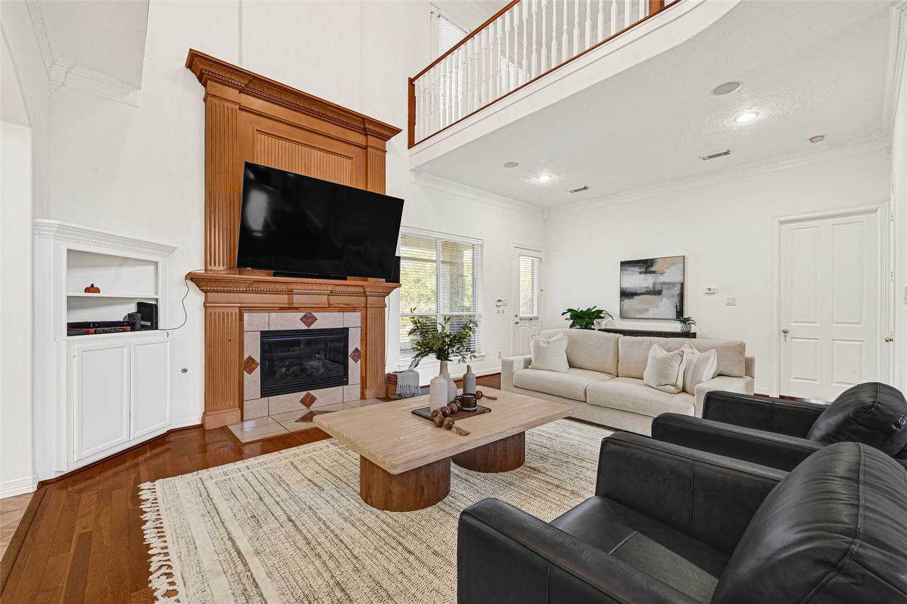 19363 Desna Drive - Photo 1