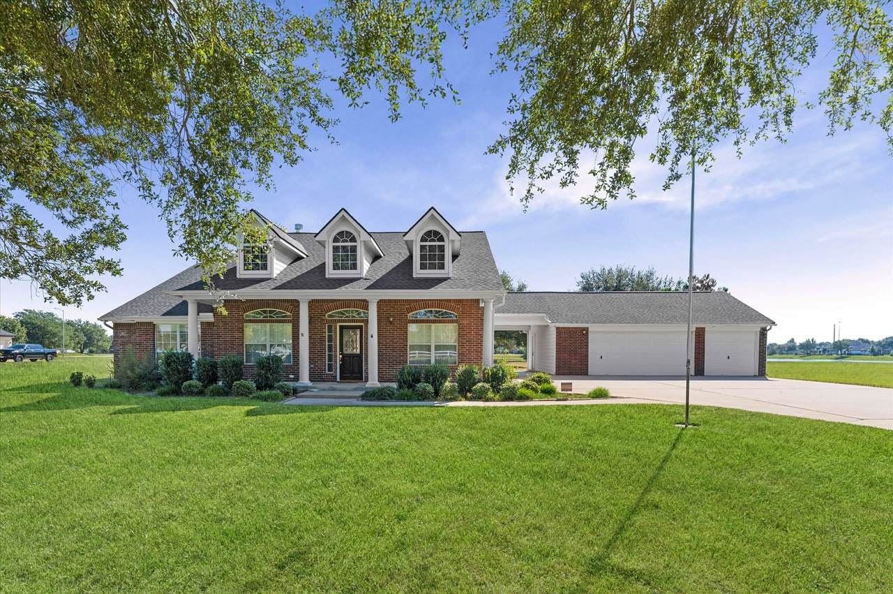 20326 Stone Lake Circle - Photo 1