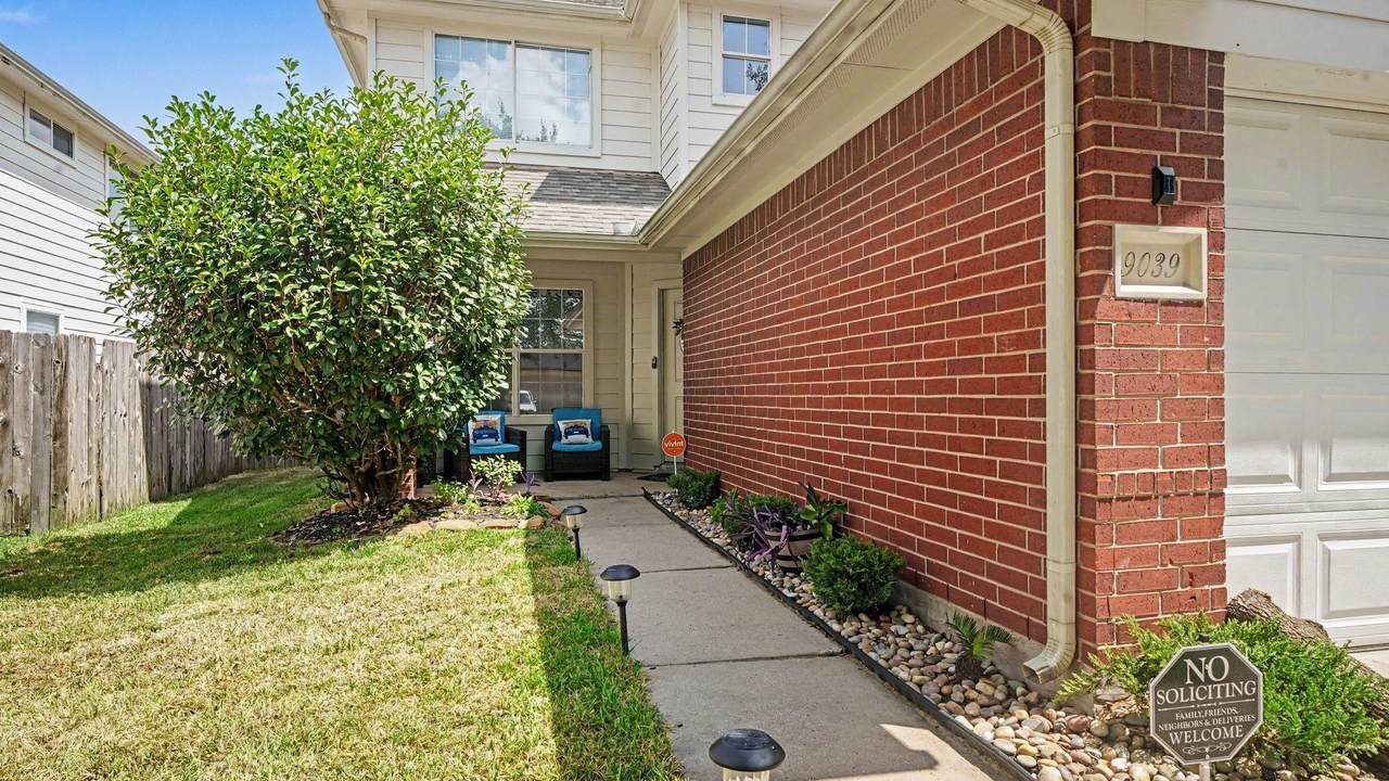 9039 Serena Lane - Photo 1