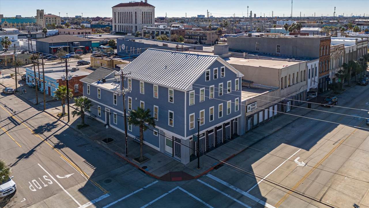 2401 Market Street - Photo 1