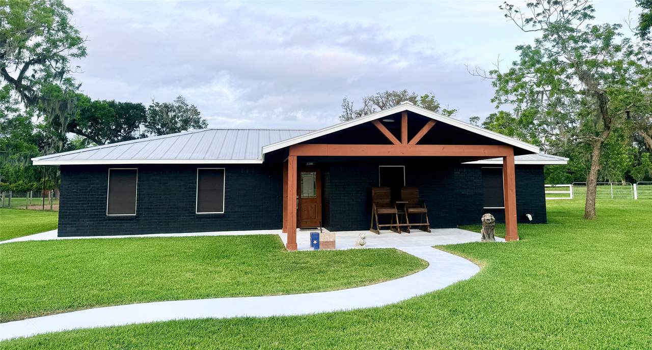 4238 County Road 507 - Photo 1