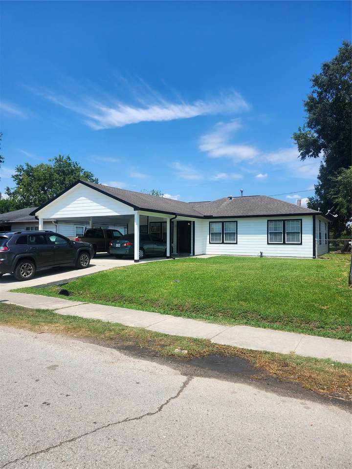 8921 Laura Koppe Road - Photo 1