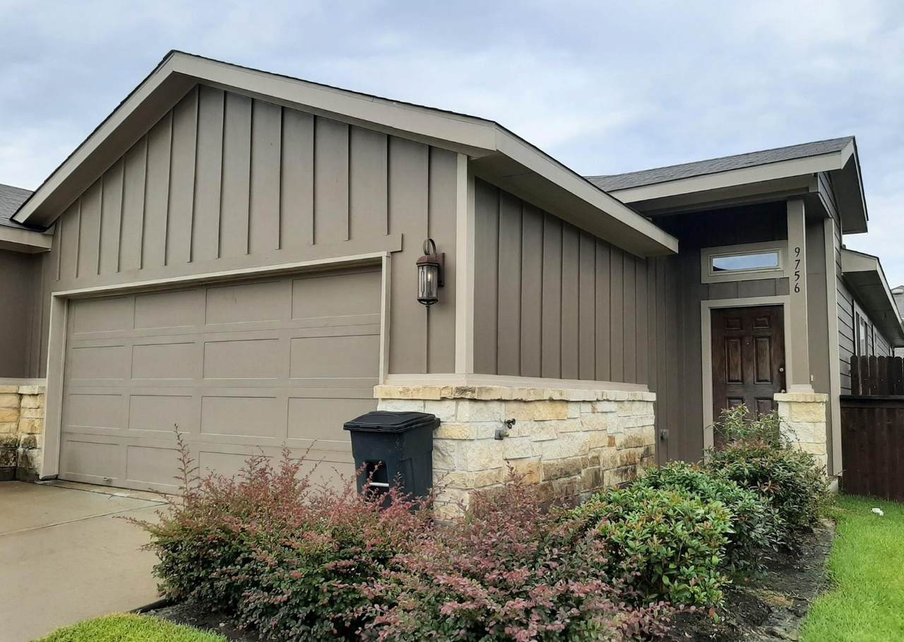 9756-9760 Grosbeak Lane - Photo 1
