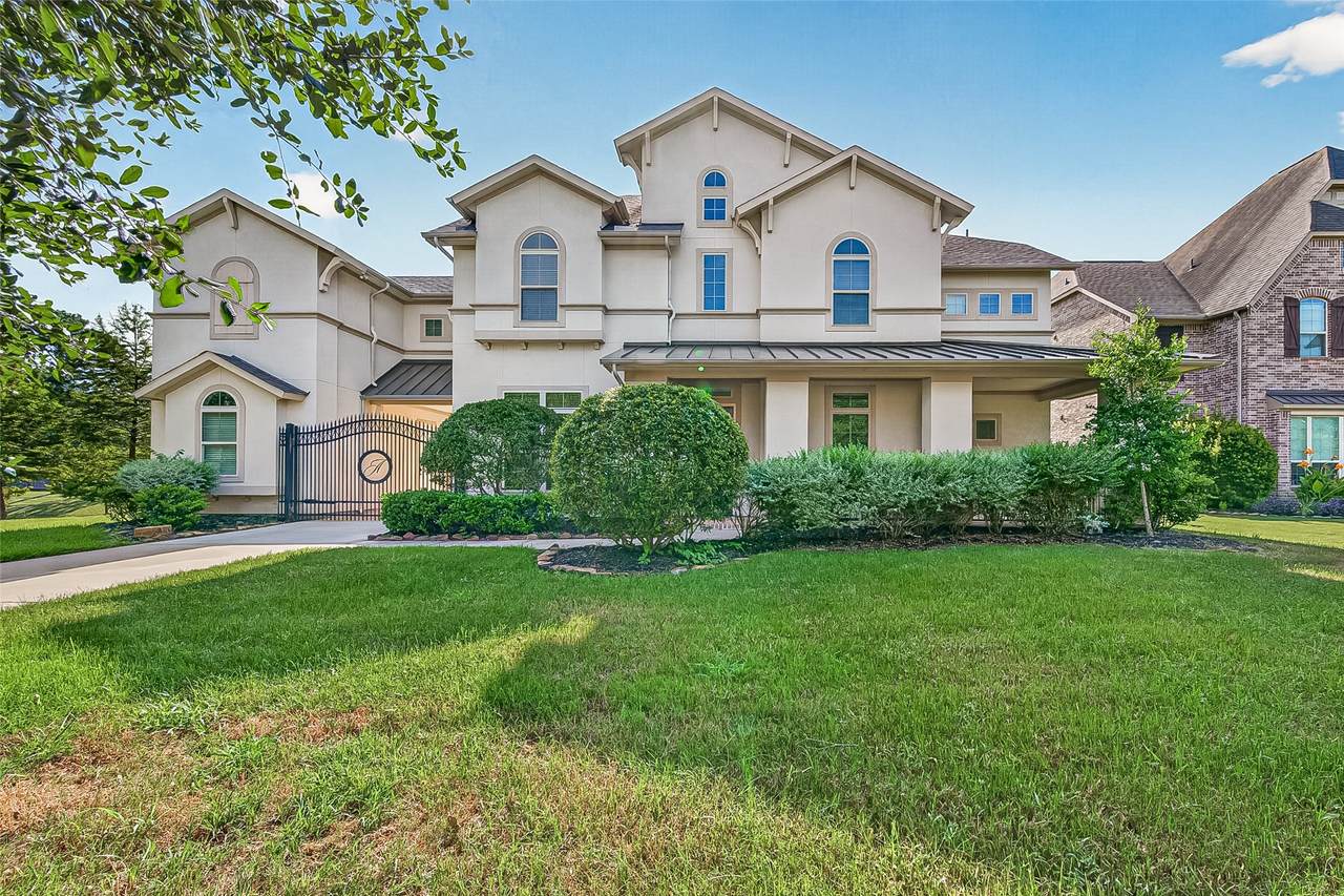 2027 Baker Estates Drive - Photo 1