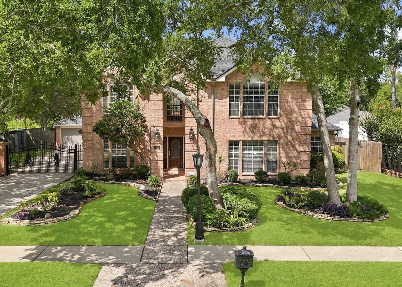1201 Arbre Lane - Photo 1