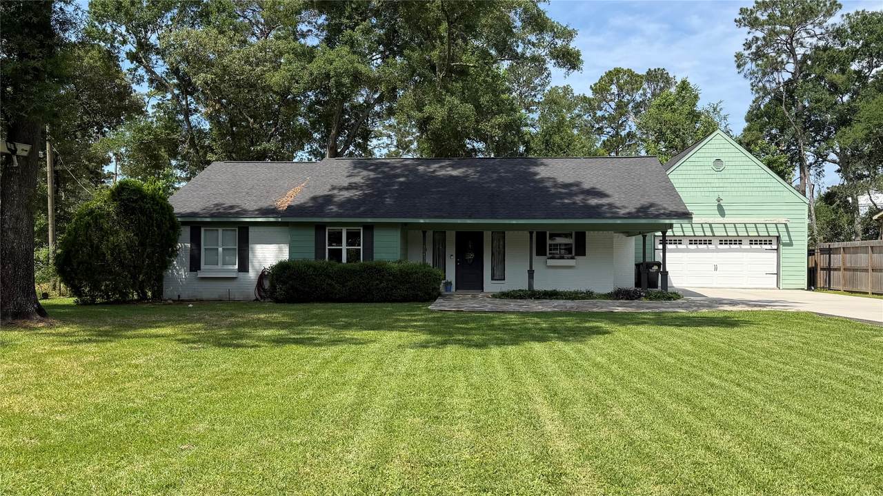 15432 Esther Drive - Photo 1