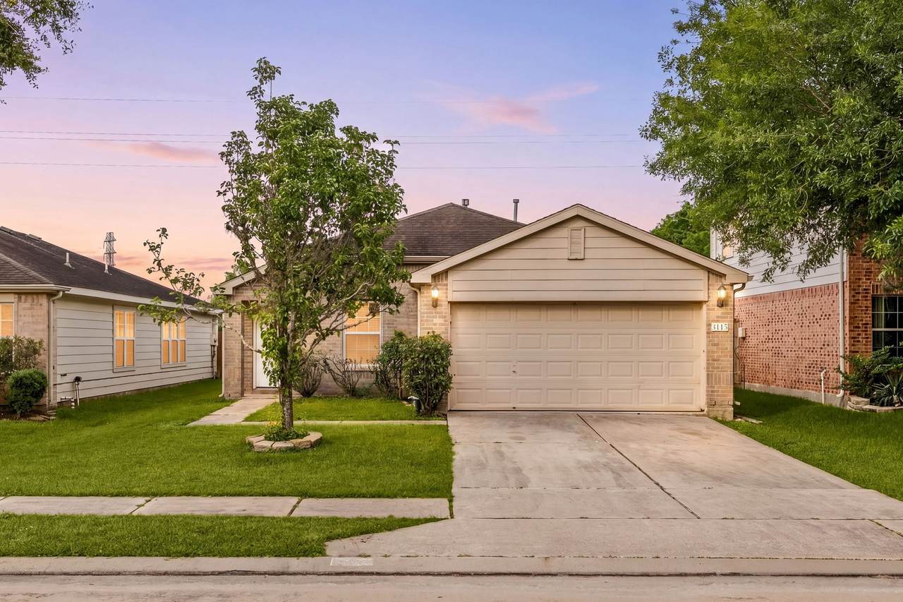 3115 Lexington Lake Drive - Photo 1