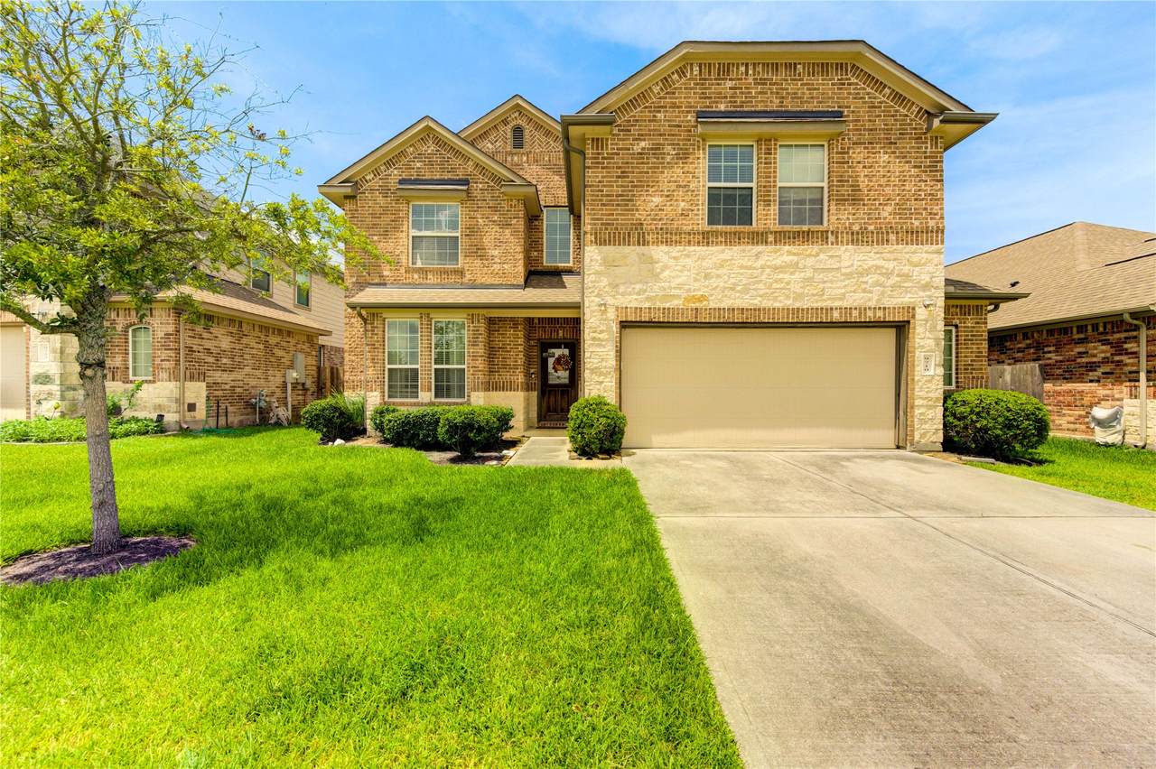 9710 Yellow Rose Drive - Photo 1