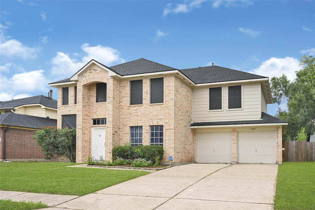 15019 Dunster Lane - Photo 1