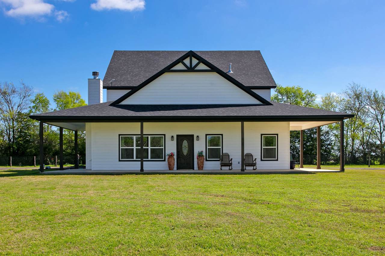 10477 Acacia Lane - Photo 1