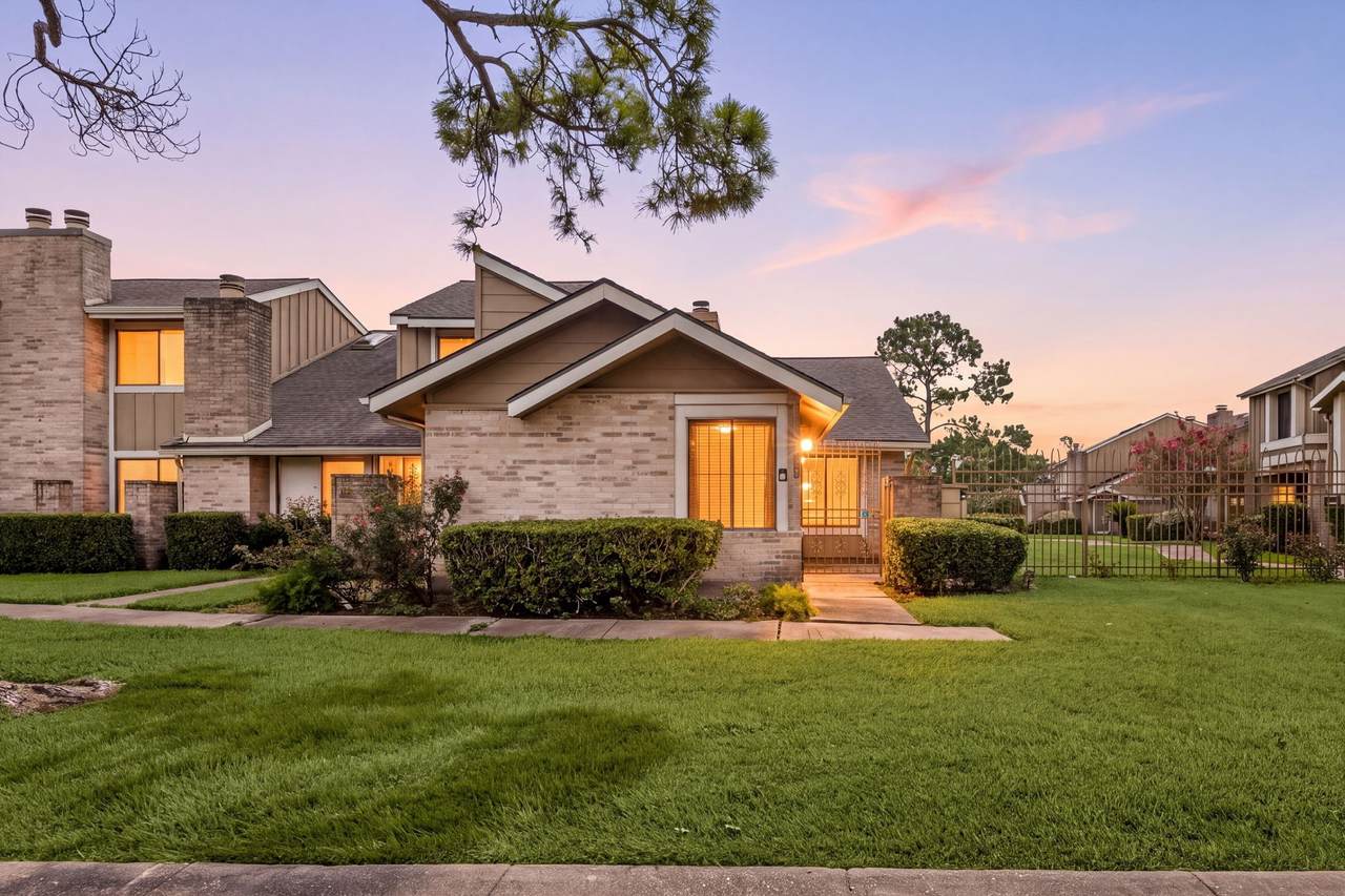 12021 Bob White Drive - Photo 1