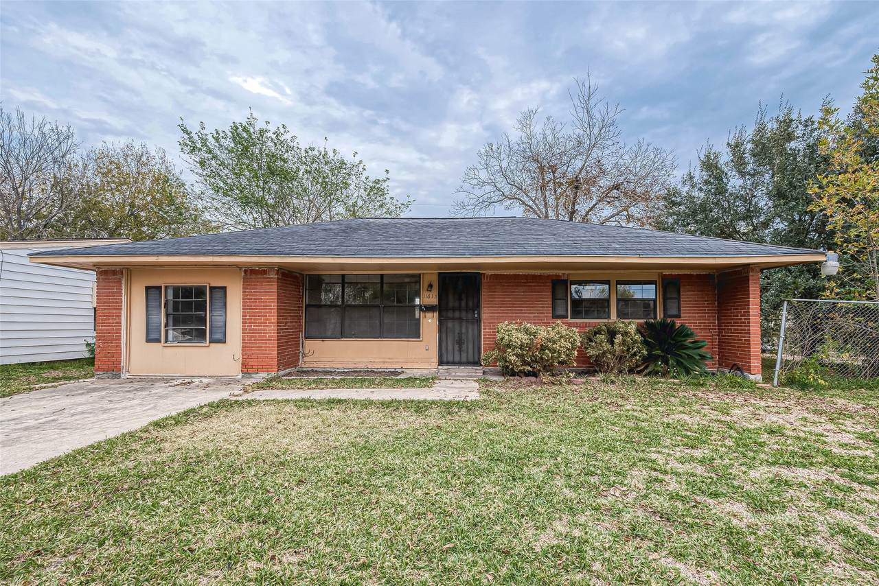 11615 Duane Street - Photo 1