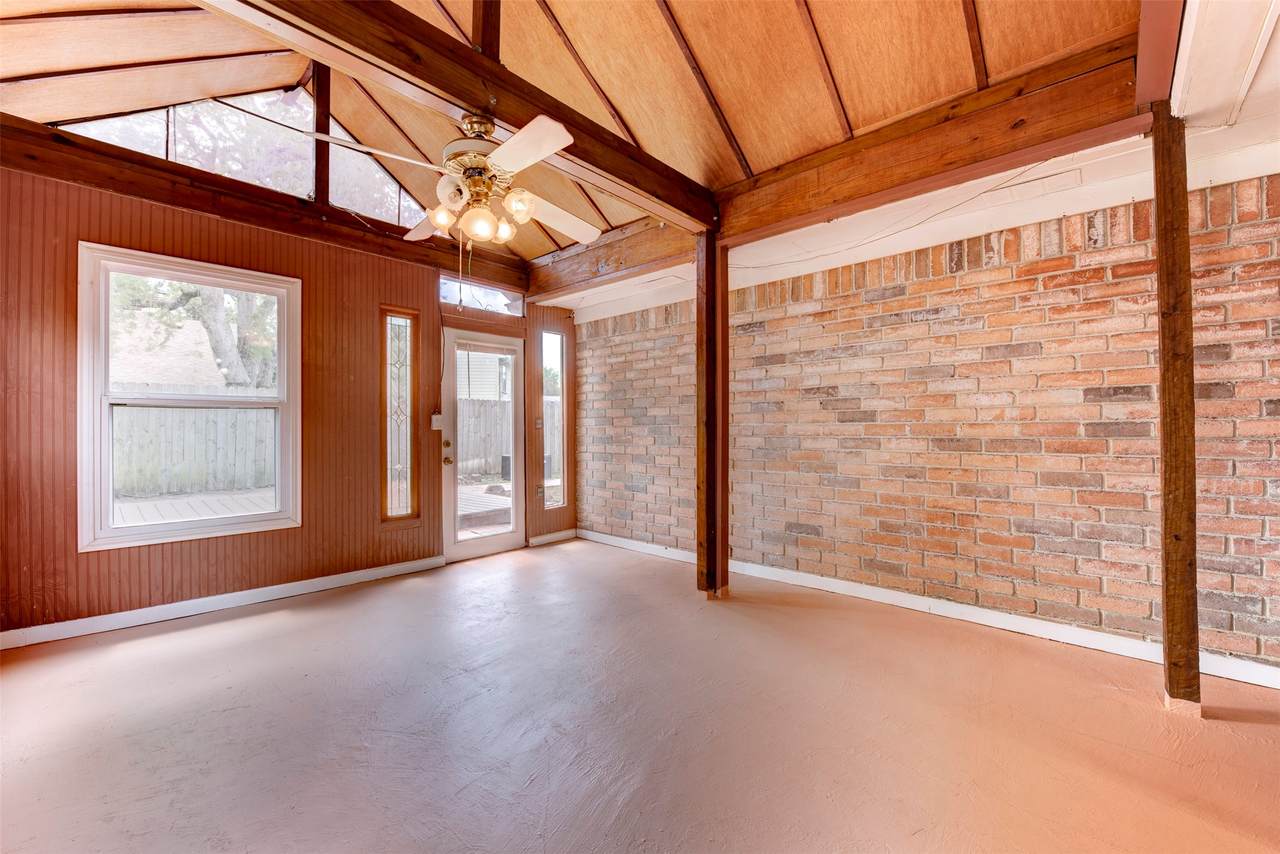 18015 Brooknoll Drive - Photo 1