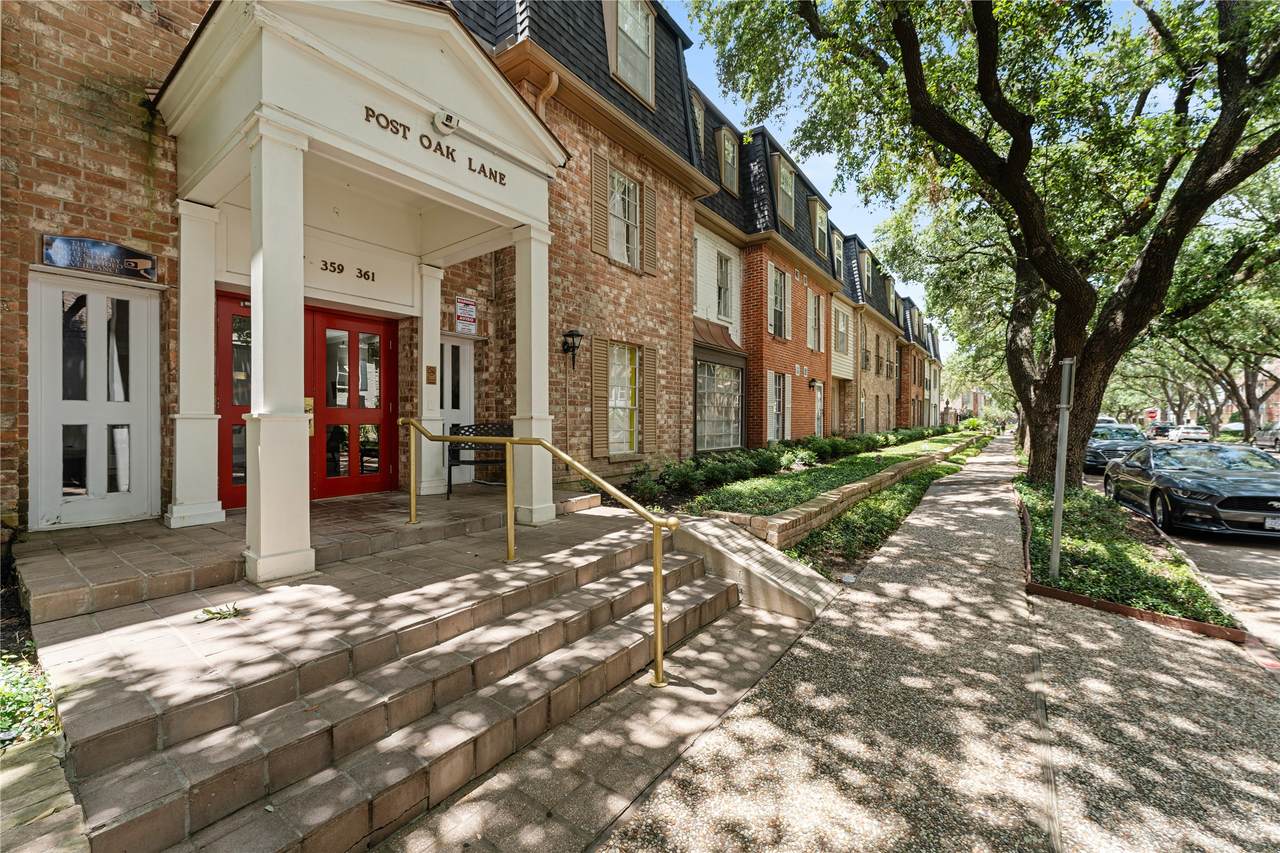 359 Post Oak Lane - Photo 1