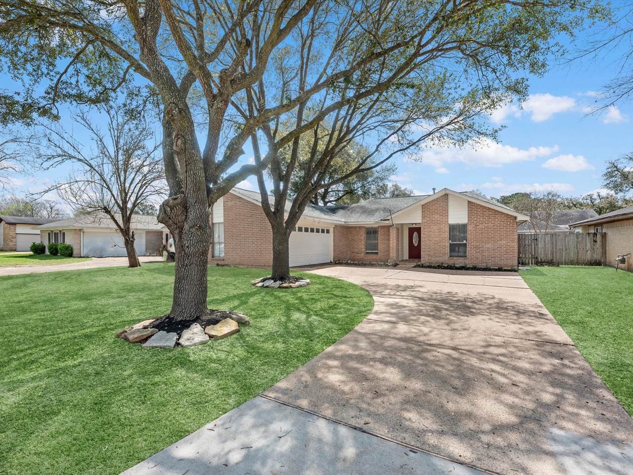 17519 Sundrop Lane - Photo 1