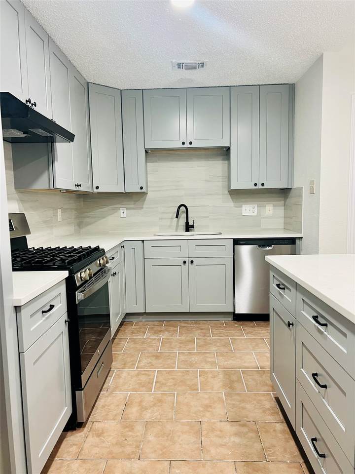 3739 Varla Lane - Photo 1