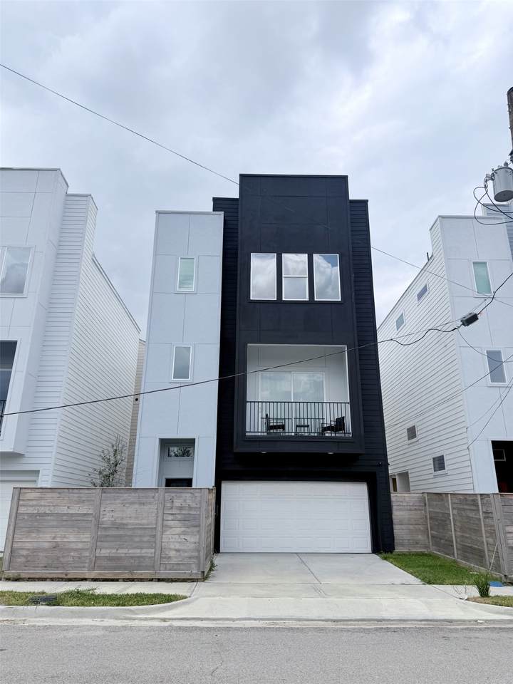 3460 Bremond Street - Photo 1