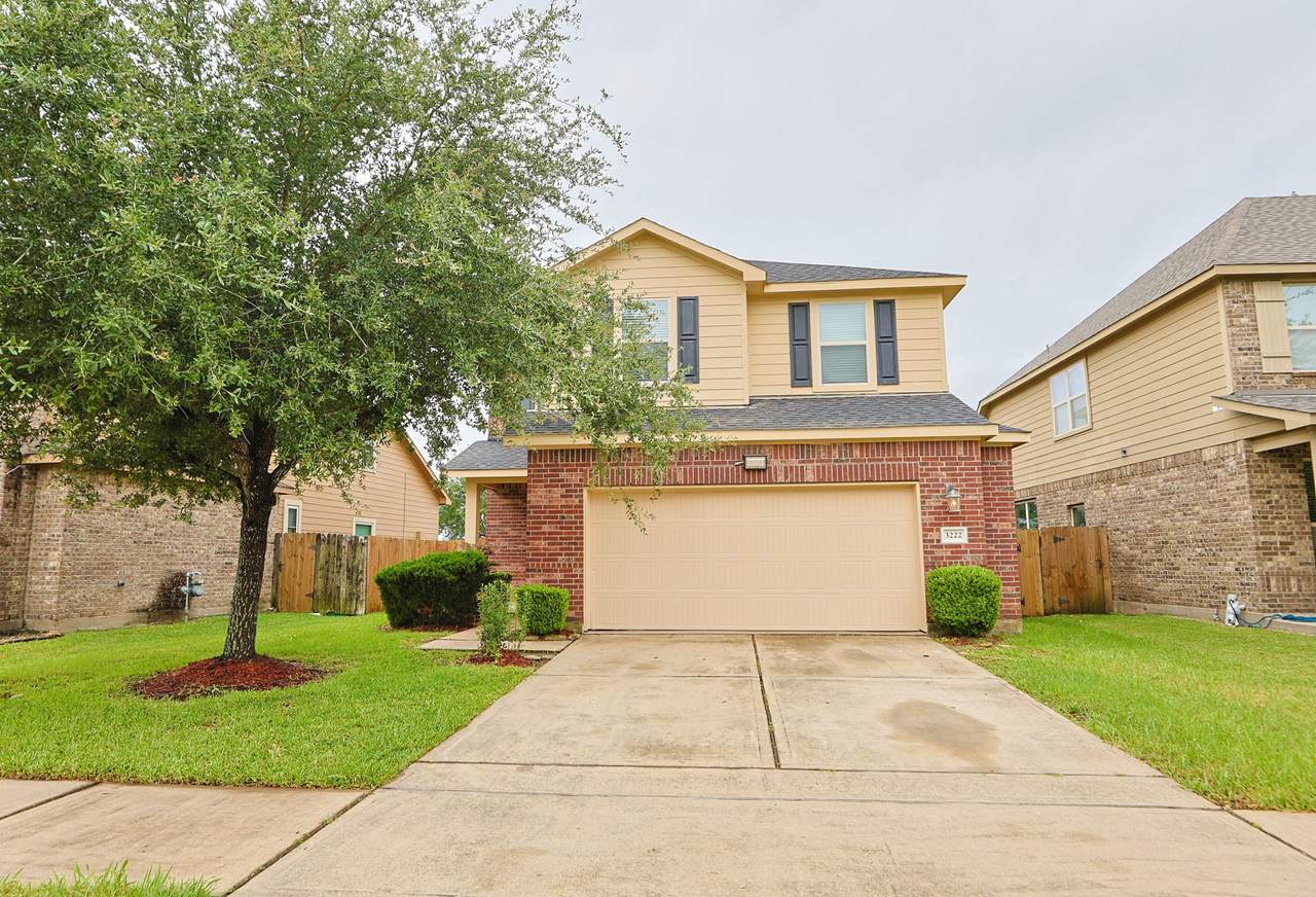 3222 Bainbridge Hill Lane - Photo 1