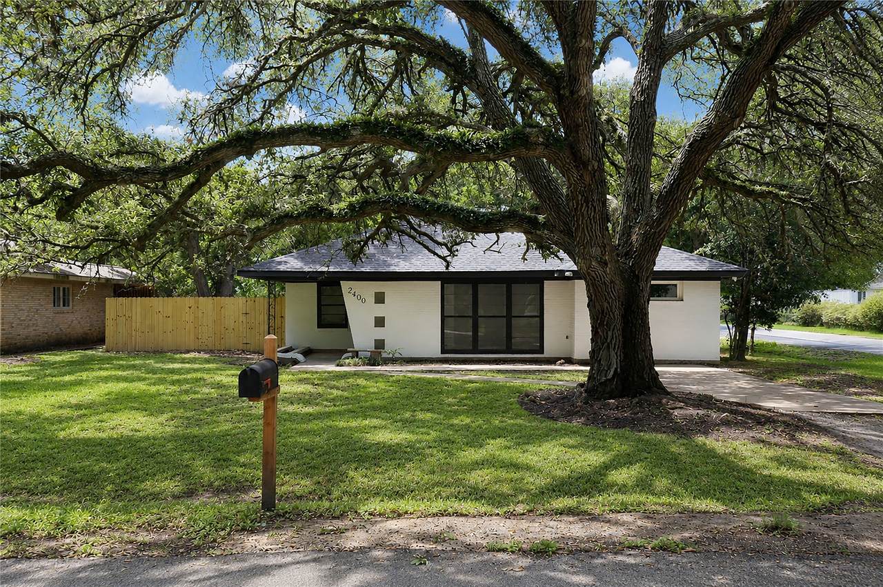 2400 Carrington Street - Photo 1