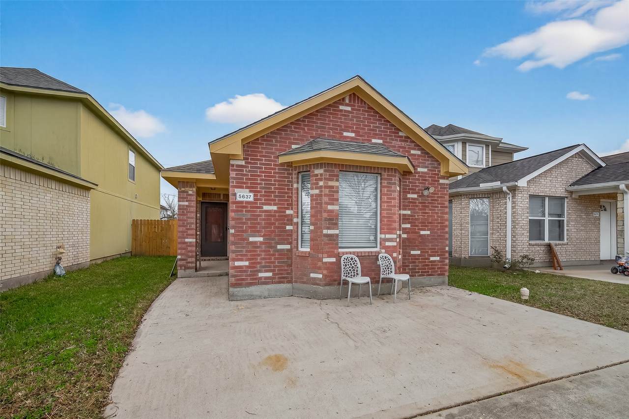 5637 Lotus Street - Photo 1