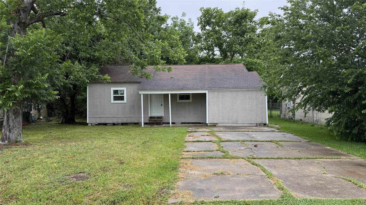 3511 23RD Street - Photo 1