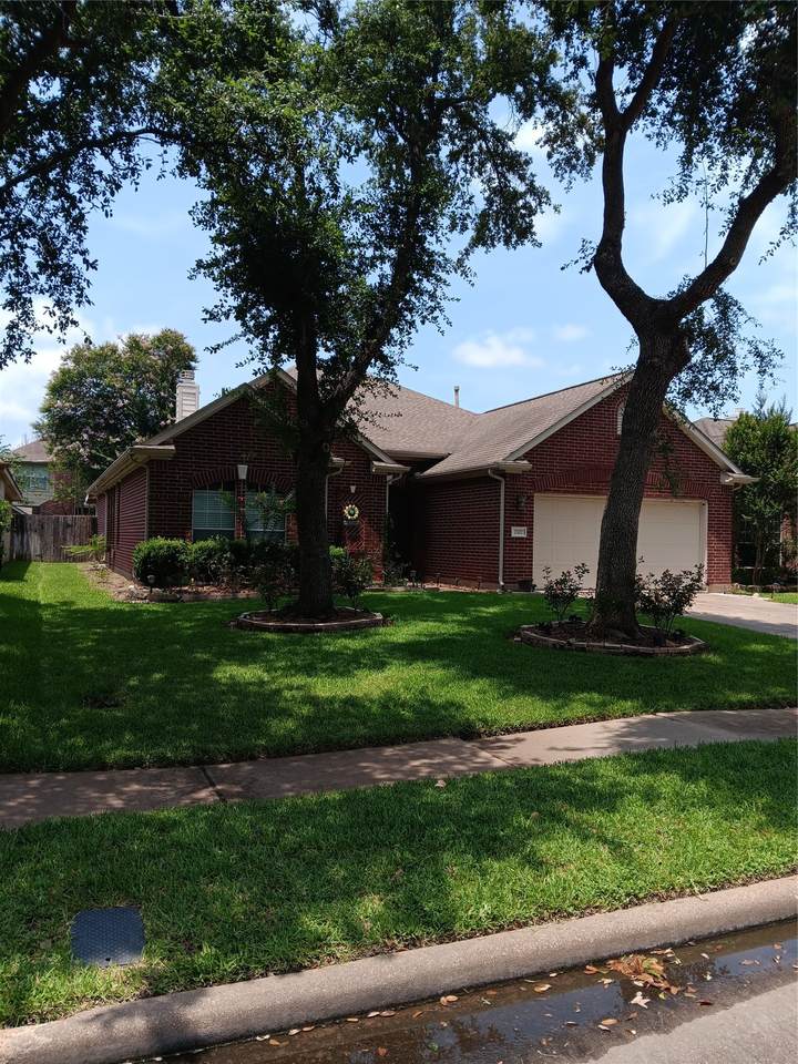 https://bt-photos.global.ssl.fastly.net/harmls/1280_boomver_1_79611779-2.jpg