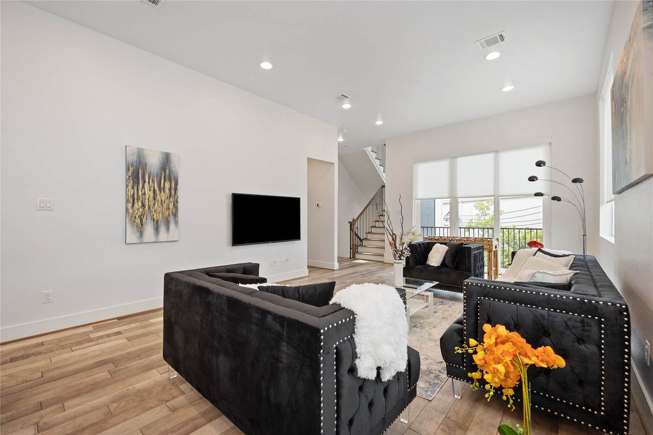 5914 Val Verde Street - Photo 1