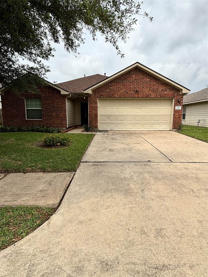 6347 Ballina Meadows Court - Photo 1