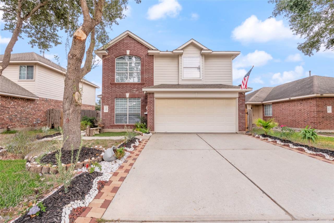 5902 Rye Creek Drive - Photo 1