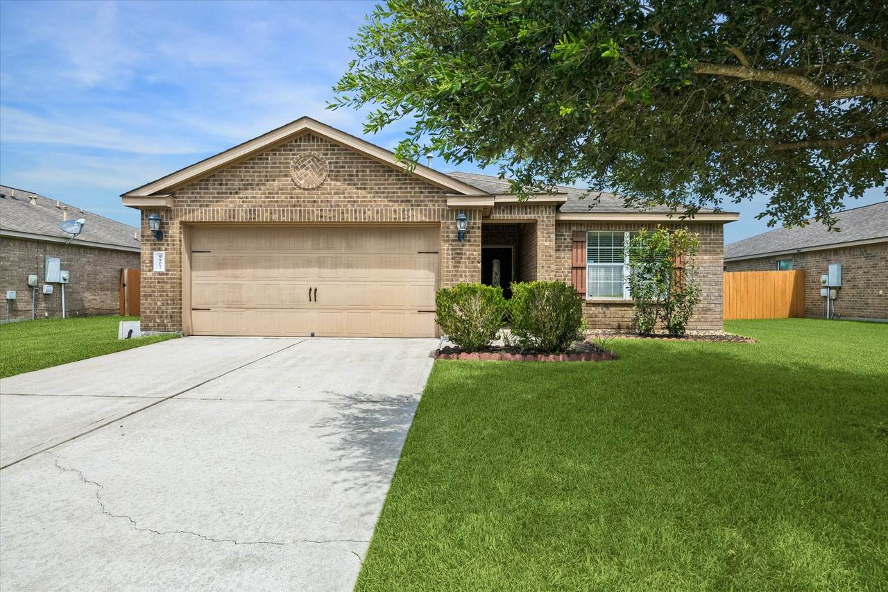 9907 Garnet Springs Drive - Photo 1