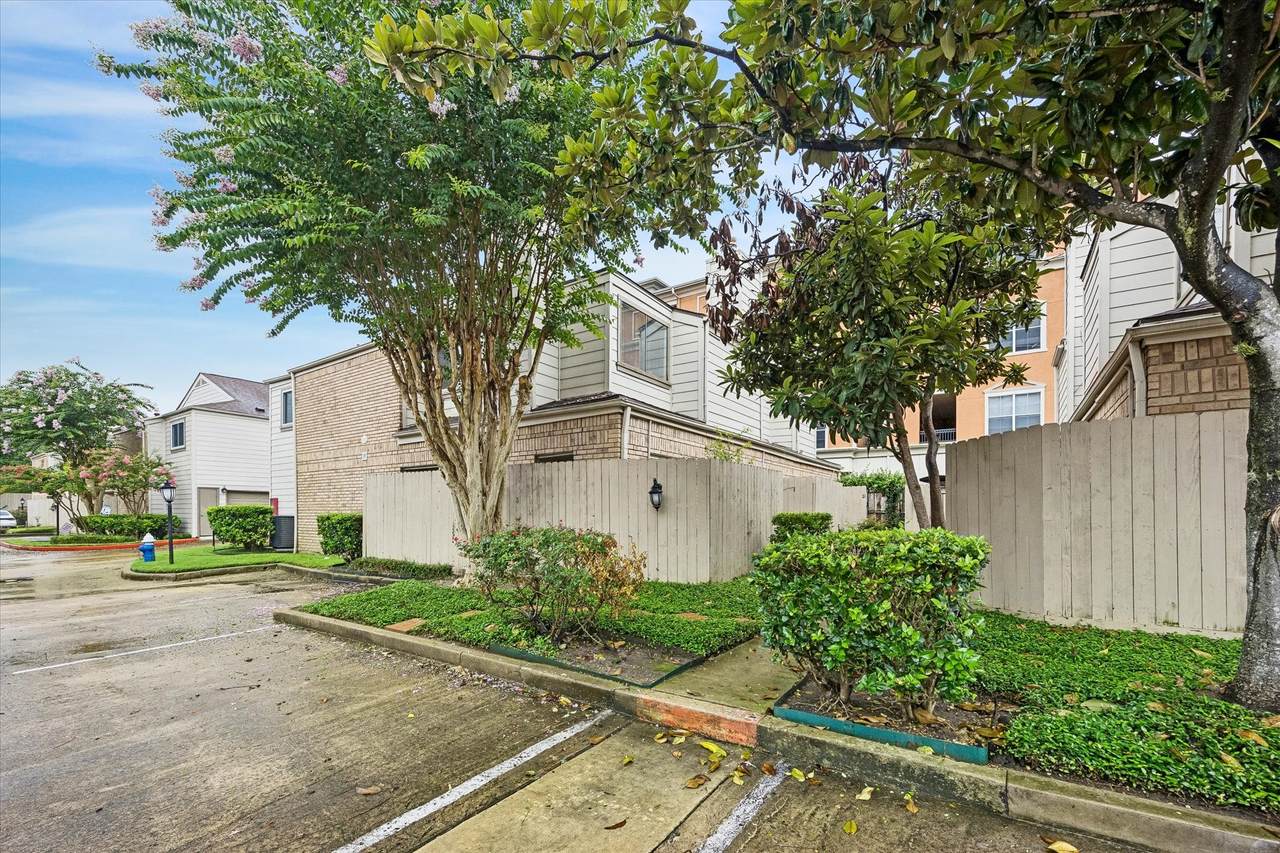 1829 Augusta Drive - Photo 1