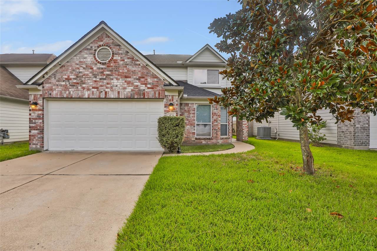 3638 Clipper Winds Way - Photo 1