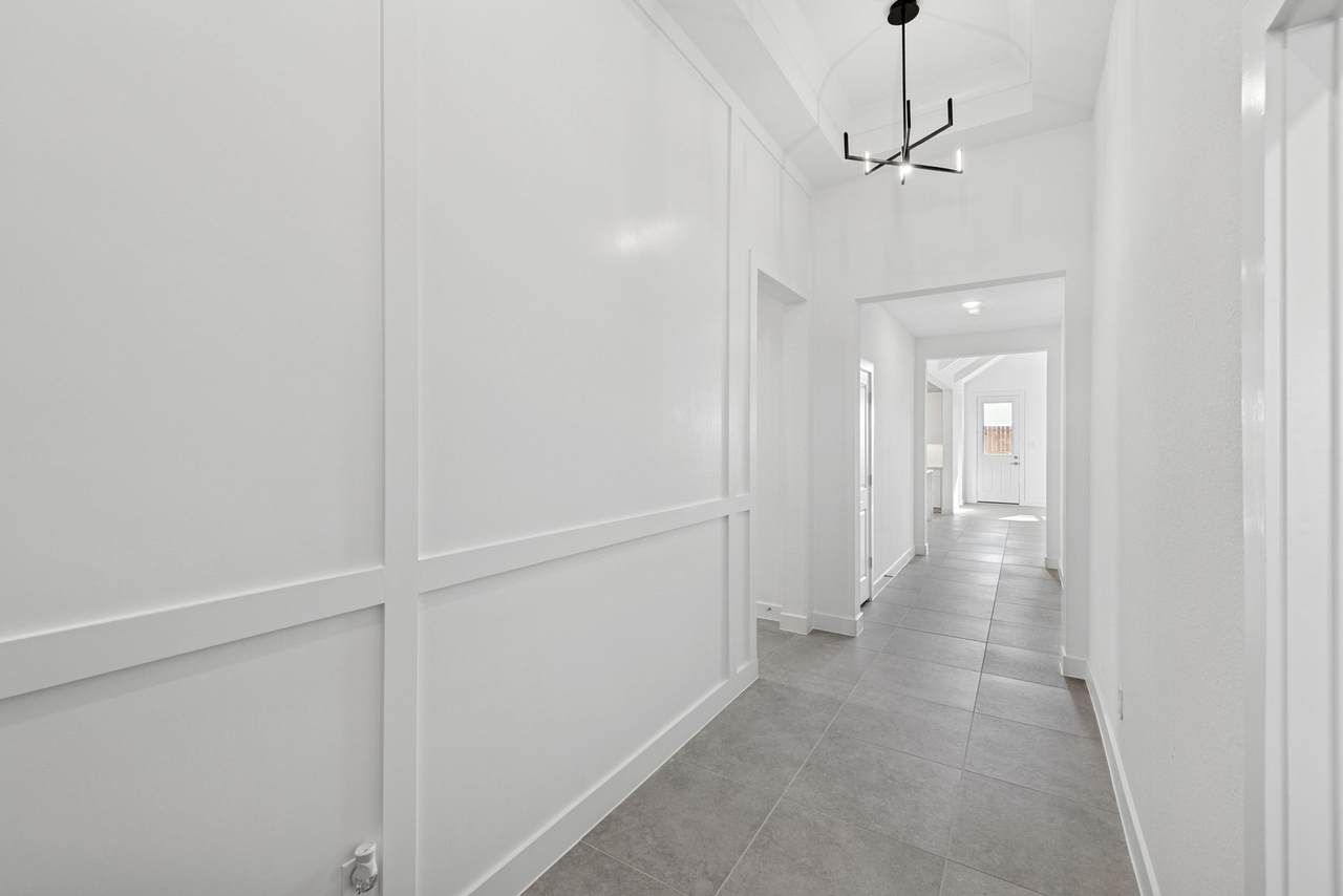 29319 Meadowcreek Hill Drive - Photo 1