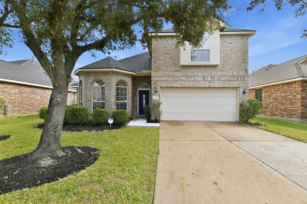 7914 Ingle Oak Drive - Photo 1