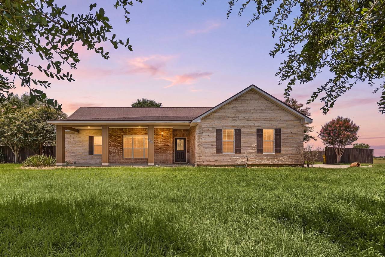 2527 Settlers Way Drive - Photo 1
