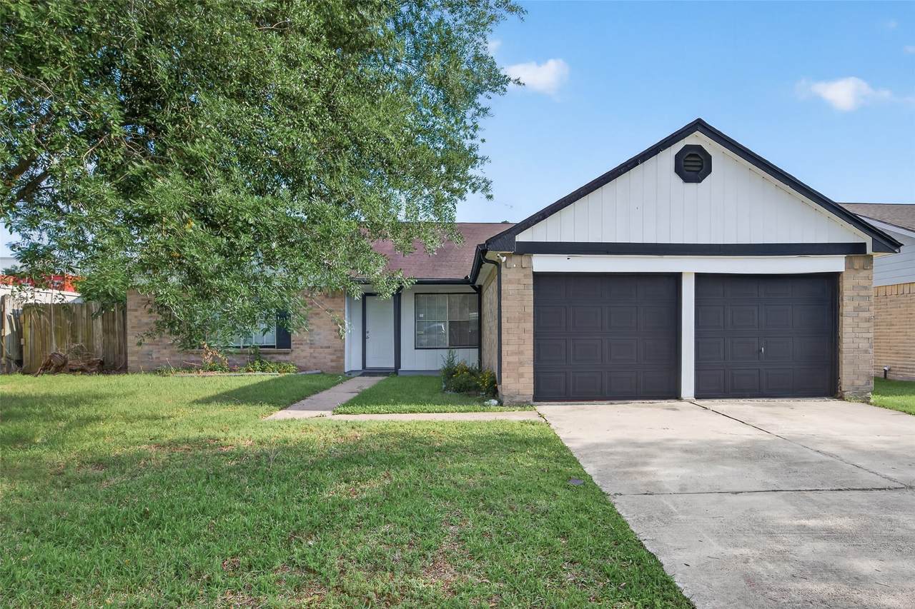 8203 Lone Quail Drive - Photo 1